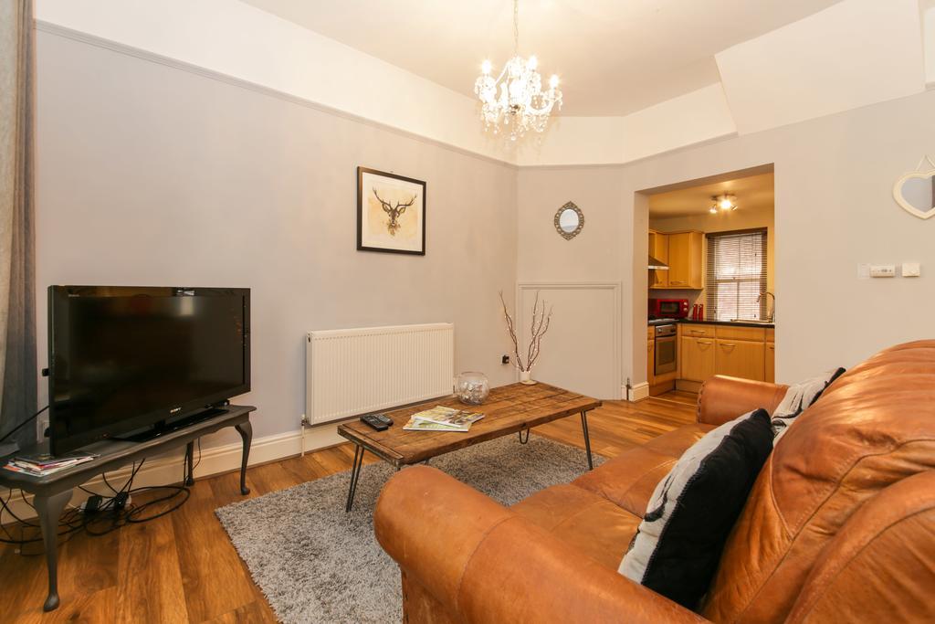 The Abberley Apartment - Stay Worcestershire エクステリア 写真