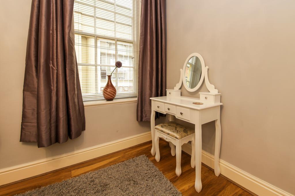 The Abberley Apartment - Stay Worcestershire エクステリア 写真