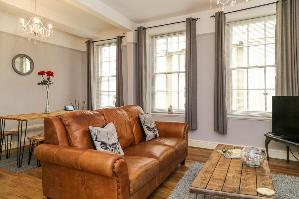 The Abberley Apartment - Stay Worcestershire エクステリア 写真