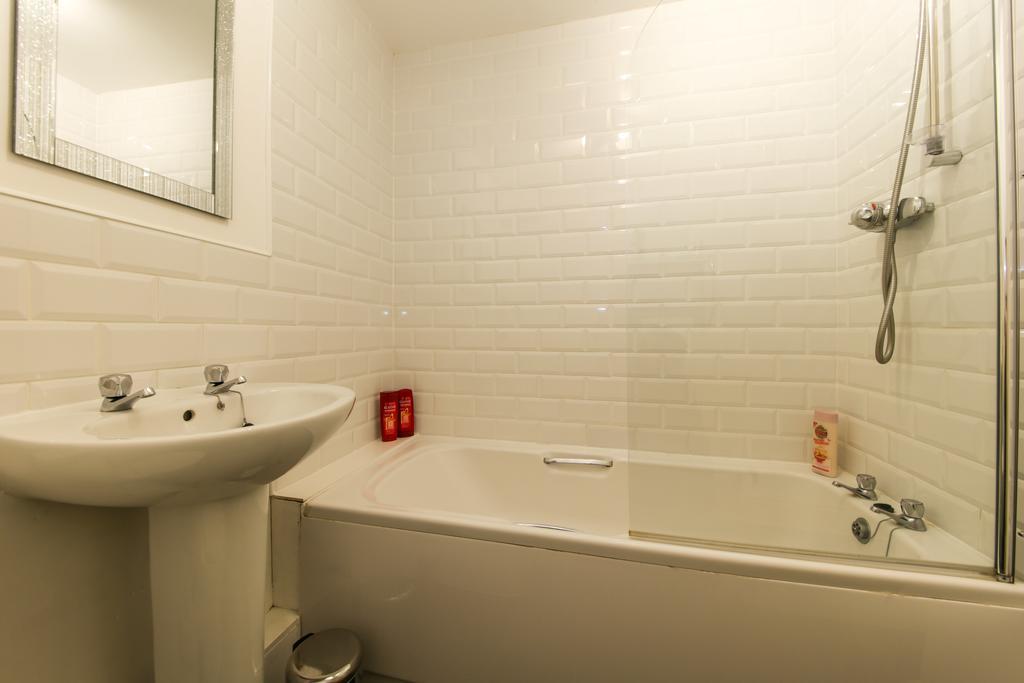The Abberley Apartment - Stay Worcestershire エクステリア 写真
