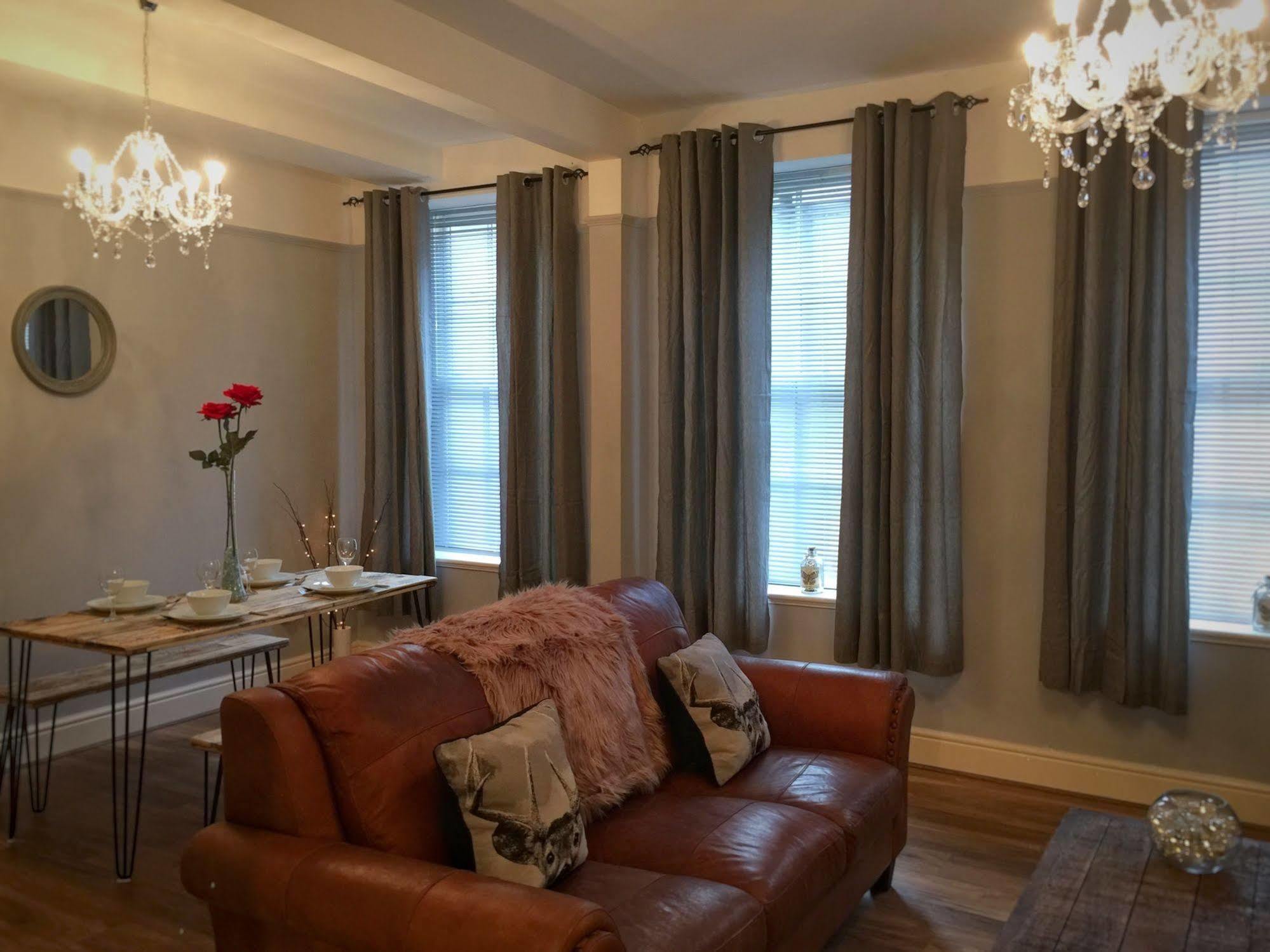 The Abberley Apartment - Stay Worcestershire エクステリア 写真